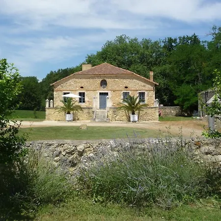 Higat Ferienhaus *