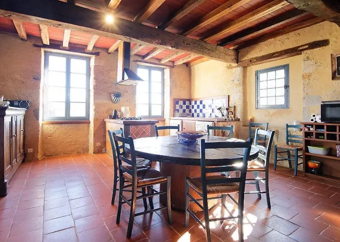 Higat Holiday home *